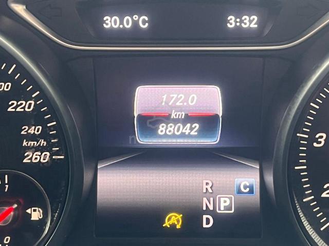 2017 Mercedes Benz CLA200 (CBU) 1.6 FACELIFT (A) - 4
