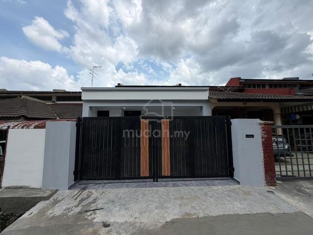 1 Sty Jalan Sri Bahagia Fully Renovated Extended Taman Sri Bahagia JB 1