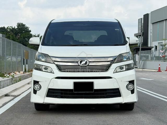 {2013} Toyota VELLFIRE 2.4 Z NICE PLATE 3000 F/Lon - 2