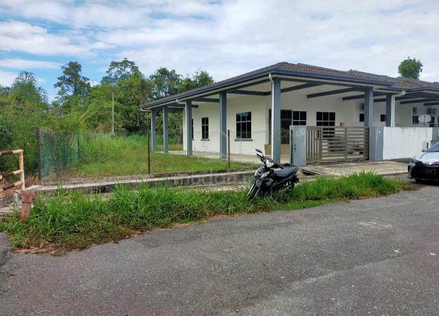 taman bungenvilla jalan oya lama batu 8 1/2 sibu 1