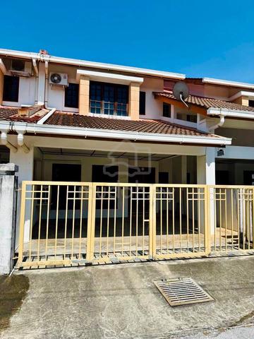 DOUBLE STOREY TERRACE HOUSE FOR RENT AT TABUAN JAYA BARU KUCHING m 1