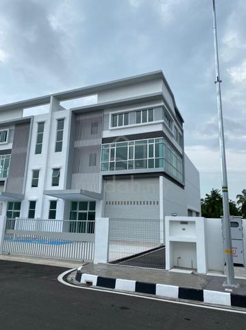 Semi Detached Factory Warehouse[BATU KAWAN VALDOR] Good Condition Unit 1