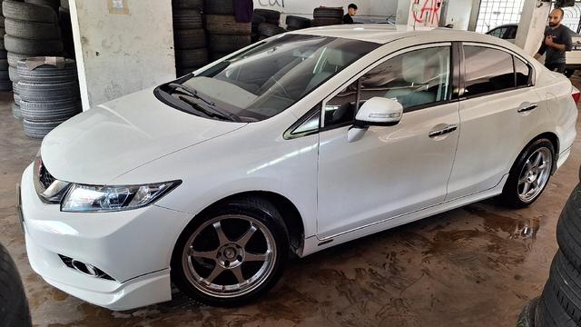 2013 Honda CIVIC 1.5 (HYBRID) (A) - 5