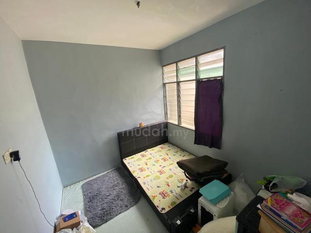 Teres Single Storey Taman Putri Kluang 5