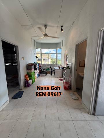 Bandar Sierra Apartment 1