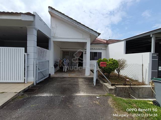 Single Storey Taman Saujana Indah Strategic Location 1
