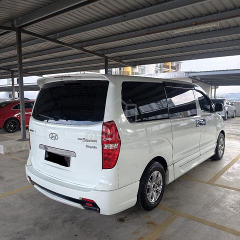 Hyundai Starex Grand Royale Facelift 2016 2.5 - 4