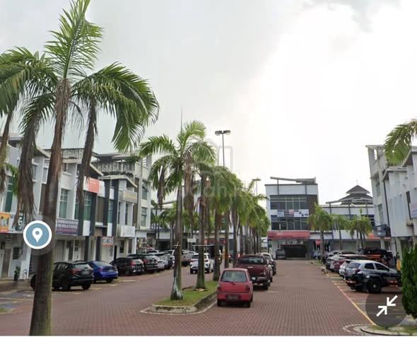 Bandar Bukit Raja | 2 Storey Intermediate Shoplot FOR SALE 1