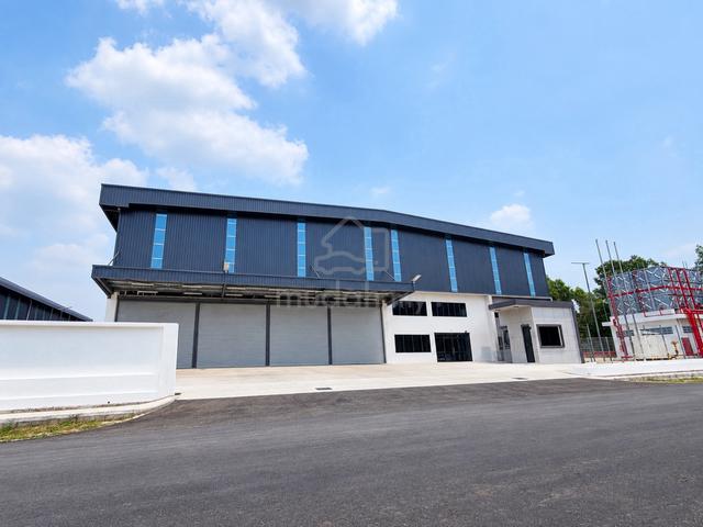 Puncak Alam Big Factory, Nice Unit , Direct Move In 1