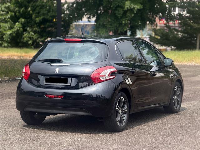 ‼️2015 Peugeot 208 1.6‼️ - 5