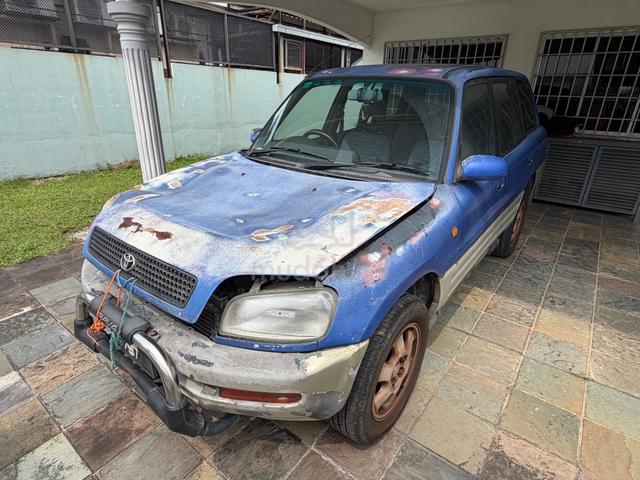 1996 Toyota RAV4 2.0 (A) - 1