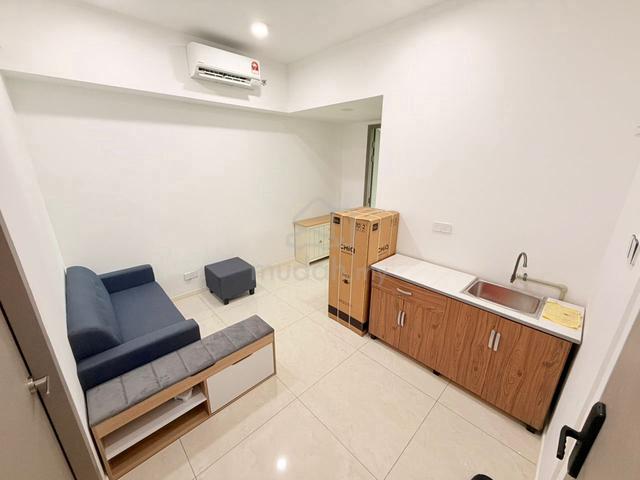 Bay Suites 1