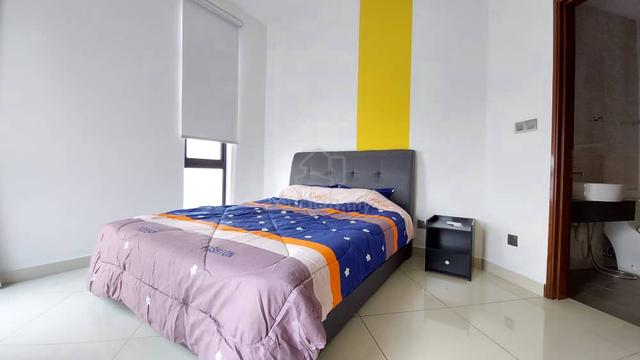 [MRT] Mixed Master Room, J. Dupion Residence, Taman Pertama, Cheras 1