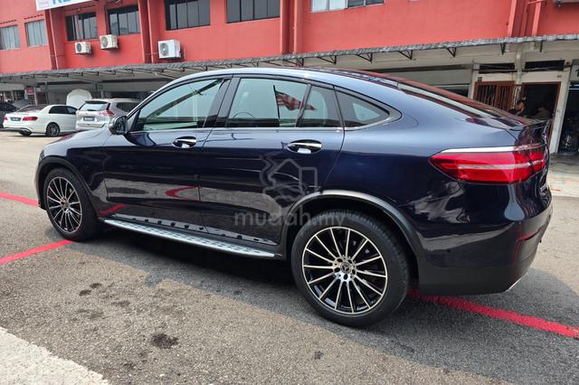 2019 Mercedes Benz GLC-CLASS 2.0 300 4MATIC AMG - 4