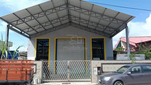 1.5 storey Warehouse/factory Malim Jaya with office nr batu berendam 1