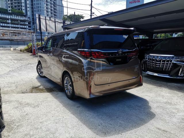 2023 Toyota ALPHARD 2.5 Z Gold Grade 4.5A 28K km - 3
