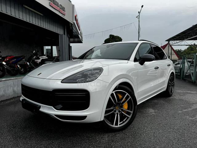 2018 Porsche CAYENNE 4.0 TURBO Rare Unit BolehLoan - 1