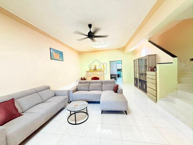 Setia Indah 7 Double Storey Terrace 20x70 Renovated Gated Guarded 1