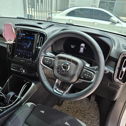 2023 Volvo XC40 2.0 B5 ULTIMATE MY22 (A) - 3