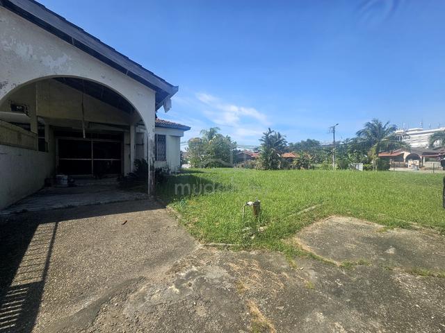 Taman Rasah Jaya, Seremban 1