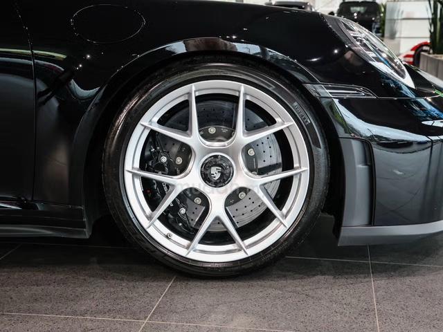 2025 Porsche 911 GT3 Touring (992 II) APPROVED CAR - 4