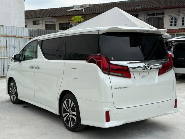 2022 Alphard SC ( Sunroof , BSM , DIM , TV) OFFER - 3