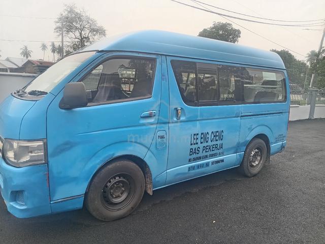 2013 Toyota HIACE 2.5 KDH202R FACELIFT (M) - 2