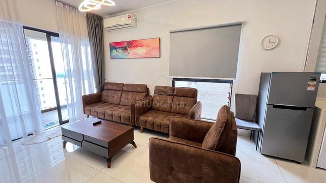 Bay Laurel @ Country Garden Danga Bay 1