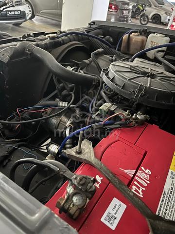 1993 Mitsubishi PAJERO L047 4G54 (M) - 5