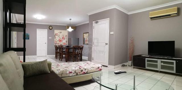 Marina Court 1