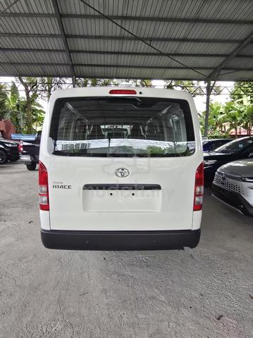 2026 Toyota HIACE 3.0 PANEL VAN (M)(NEW) - 4
