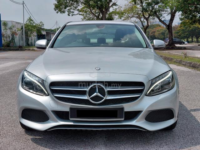 2016 Mercedes Benz C200 AVANTGARDE W205 (CKD) 2.0 - 2