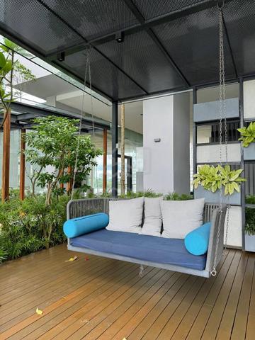 Grand Medini 1