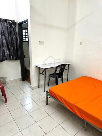 Kulim Perdana Kulim Hi Tech Master Room for Rent (Female Only) 1