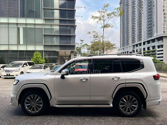 2025 Toyota LAND CRUISER 3.5L ZX PETROL (TURBO) - 5
