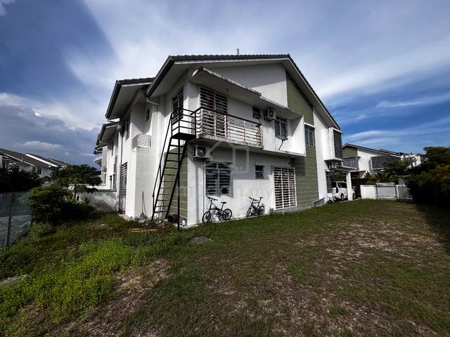 Freehold Corner Superlink House Laman Cempaka Kota Seriemas Nilai 1