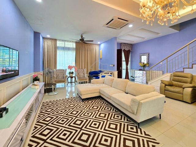 BEAUTIFUL Double Storey Superlink Aster Grove Denai Alam Shah 1