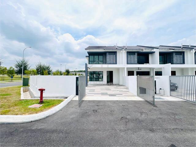 Corner Lot Double Storey Terrace Akina Phase 2 Kajang 1