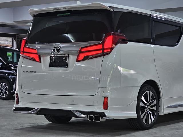 2023 Toyota ALPHARD 2.5 SC SROF 2PD 7STR 38K KM - 4