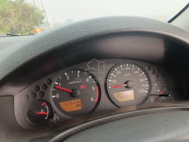 2012 Nissan NAVARA 2.5 LUTON VAN (M) - 4