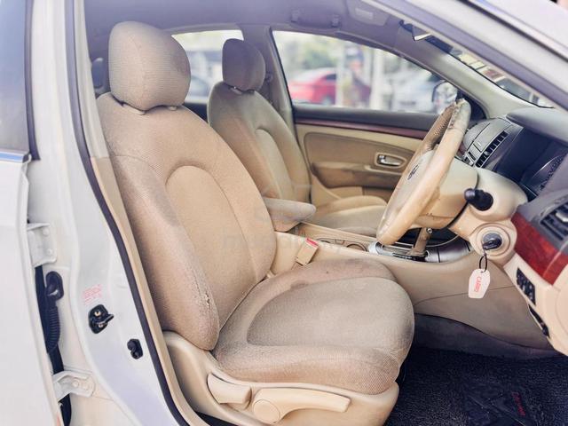2010 Nissan SYLPHY 2.0 COMFORT (A) - 5