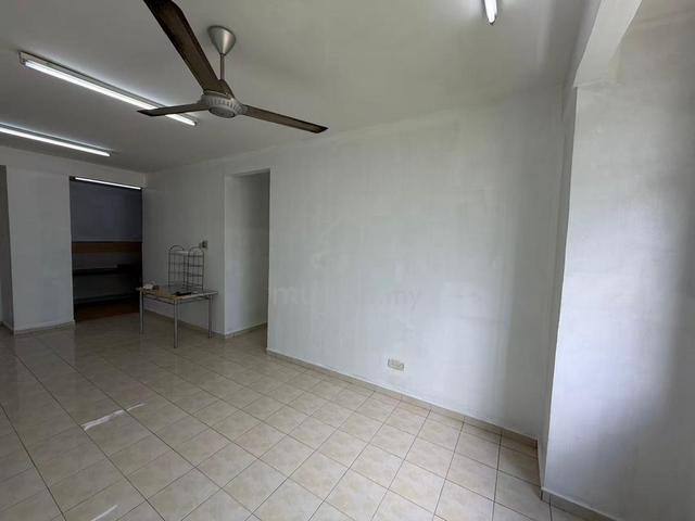 Indah Court Apartment (Bukit Indah) 1