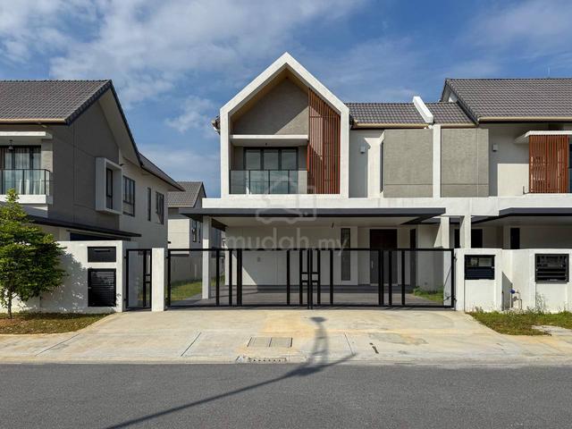 Semi Detached 2 Storey Terrace Serenia Aqila Serenia City 1