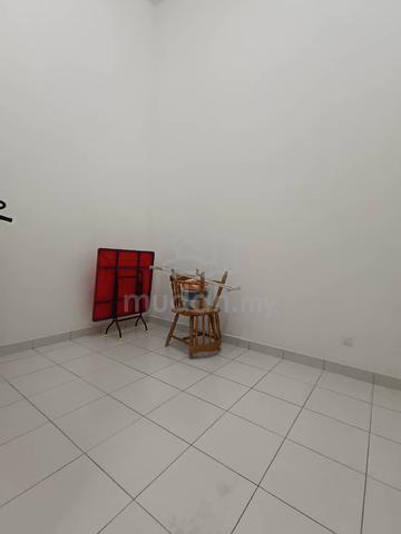 Bandar Putra Kulai Jalan Rajawali Renovated Single Storey House 3