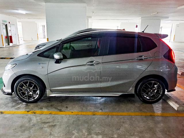 2017 Honda JAZZ 1.5 HYBRID (A) - 2