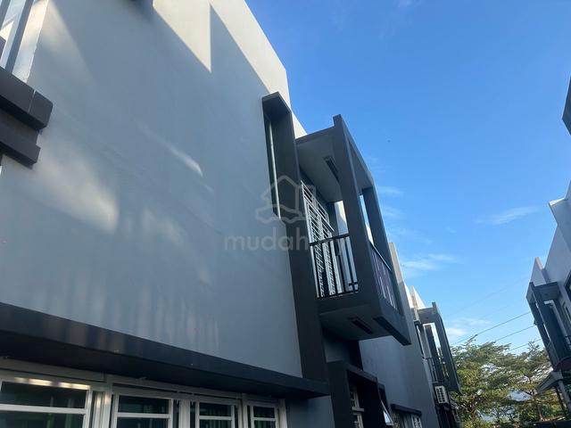 Taman Tropika_ 2 Storey Cluster_ Intermediate Lot_ Brand New Unit 3