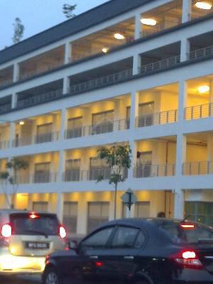 Renovated commercial unit 1