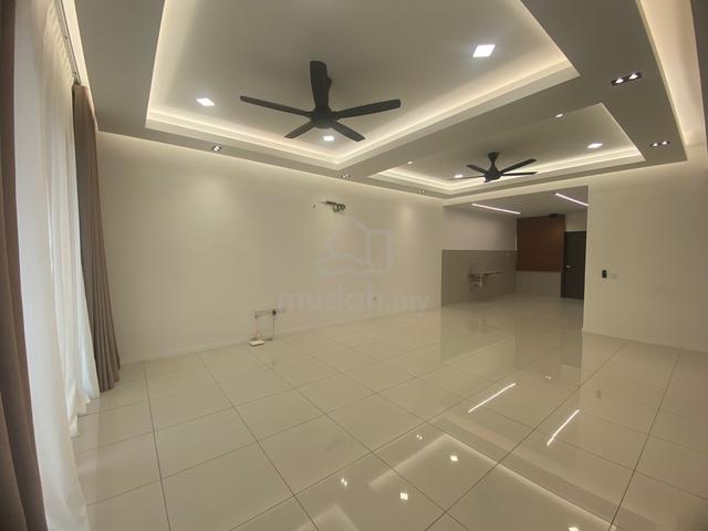 Double Storey Serenia Anisa Facing Open 1