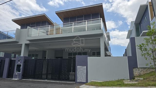 Brand new modern gated semi-D house Taiping 1