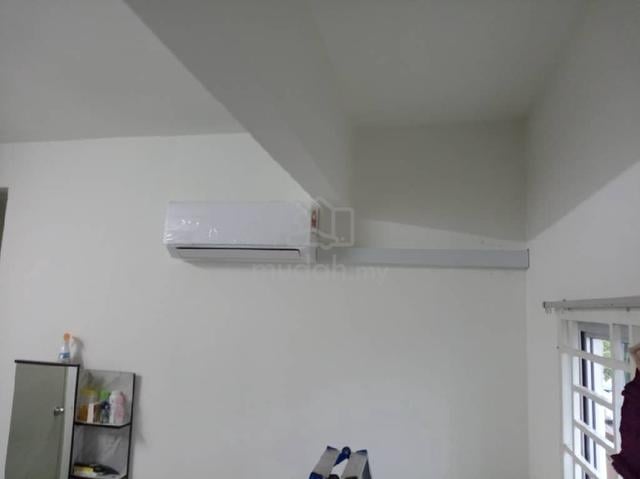 Carousel Image